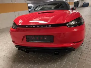 Porsche Boxster GTS 4.0 Neu