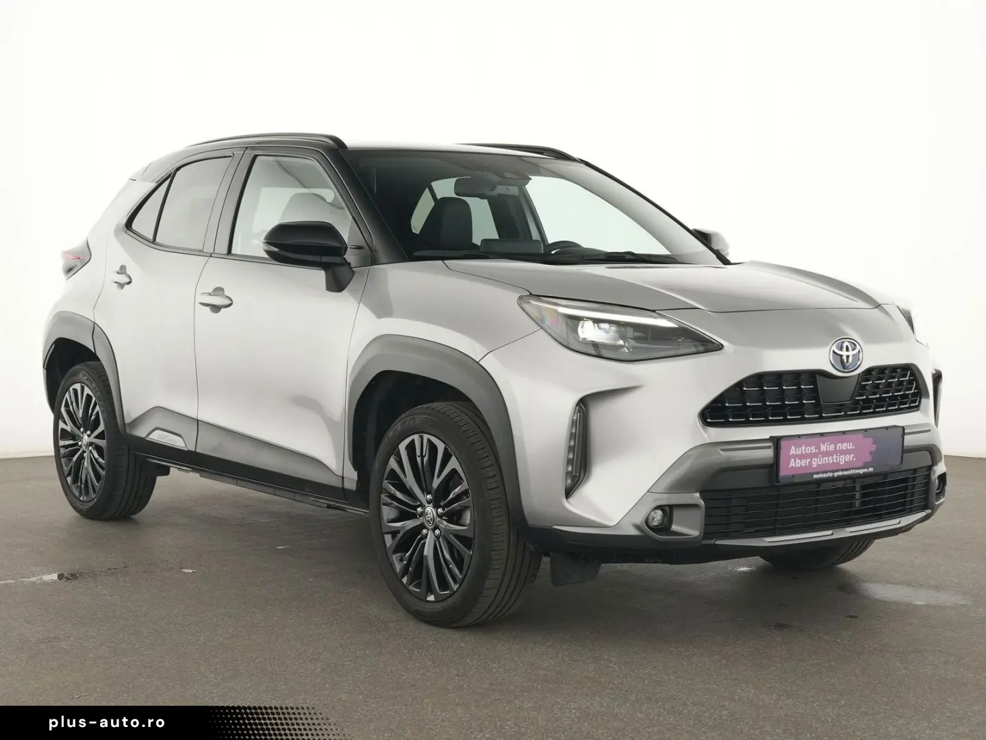 TOYOTA Yaris Cross Pano Kamera LED ACC CarPlay