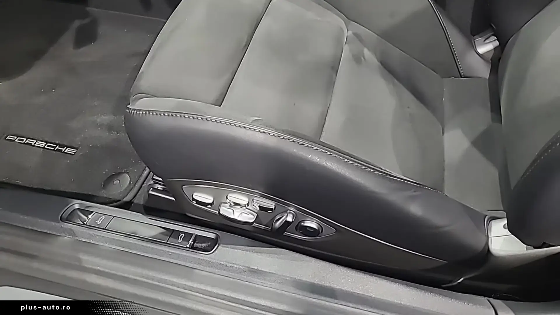 Porsche Boxster BOXSTER 718 SPYDER 4.0