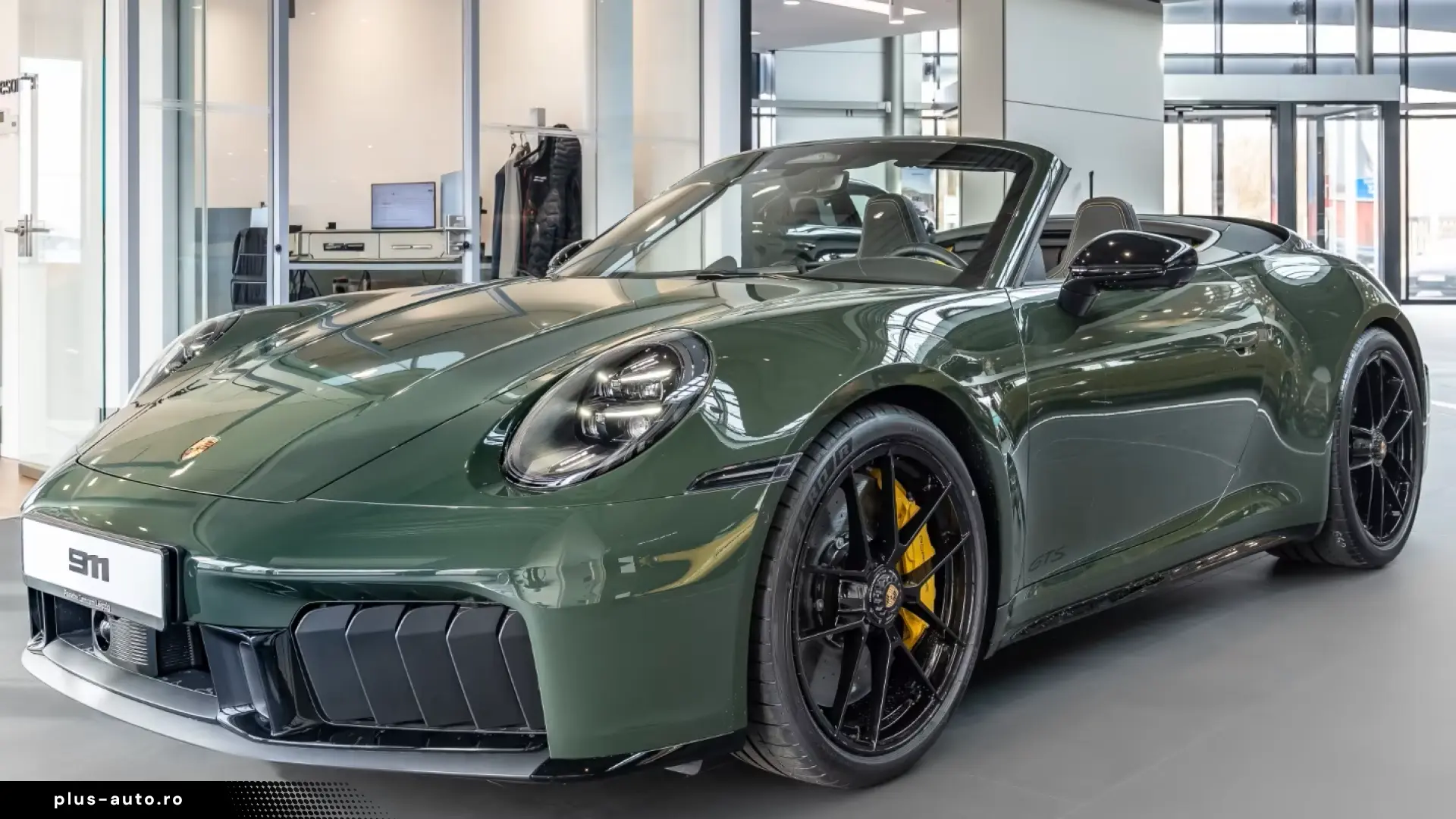 Porsche 992 911 Carrera GTS Cabrio FnW