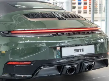 Porsche 992 911 Carrera GTS Cabrio FnW