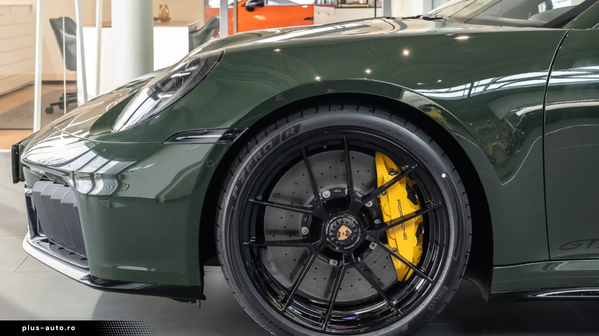 Porsche 992 911 Carrera GTS Cabrio FnW