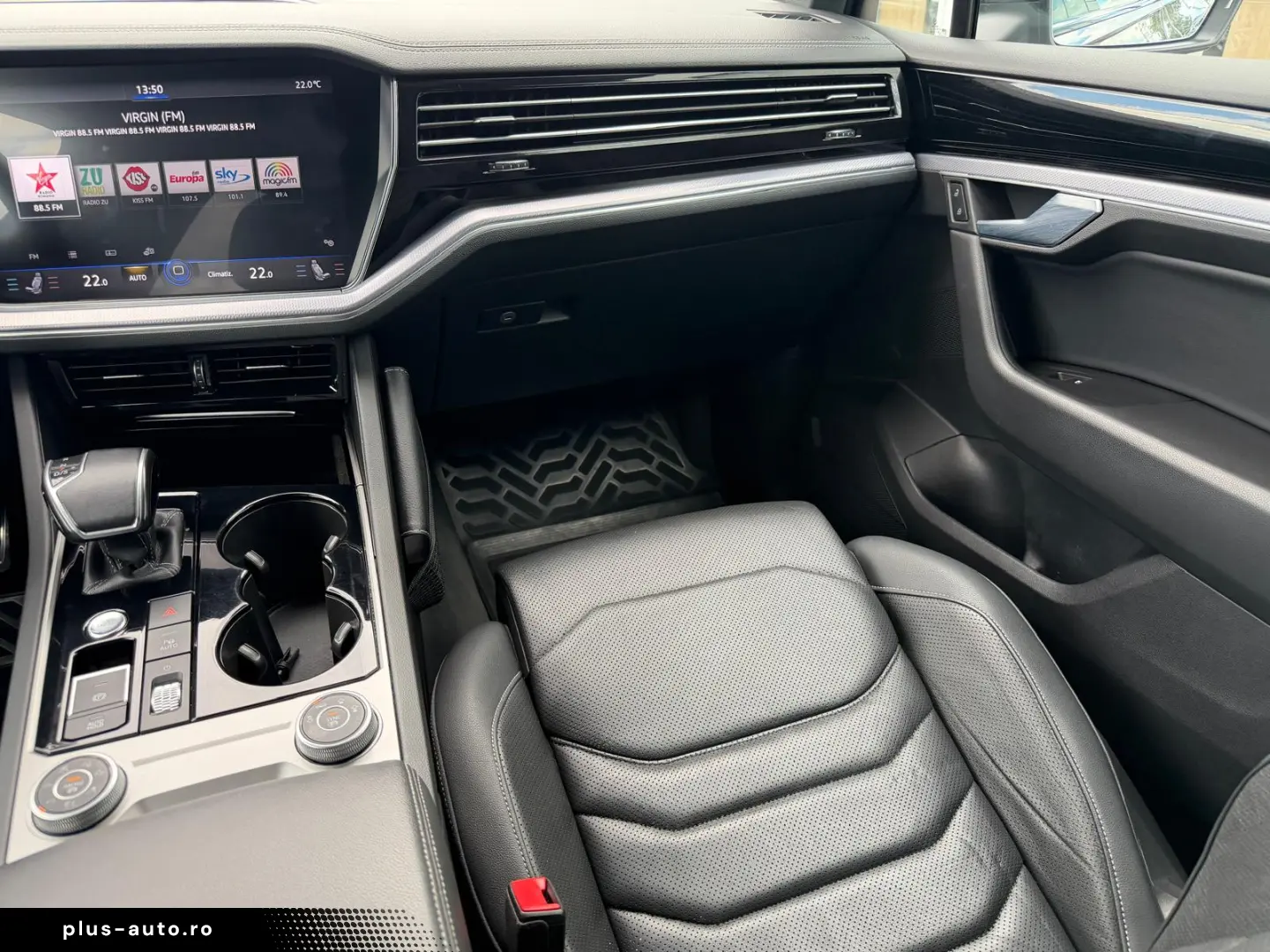 Volkswagen TOUAREG SUV 2020