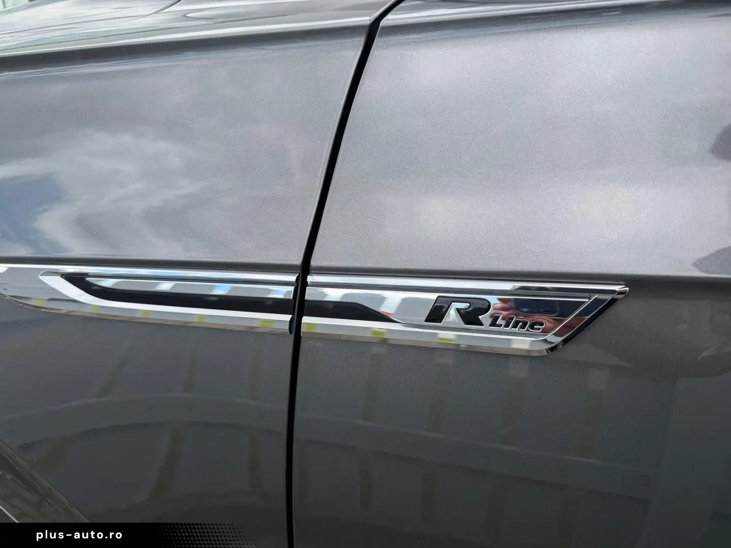 Volkswagen TOUAREG SUV 2020