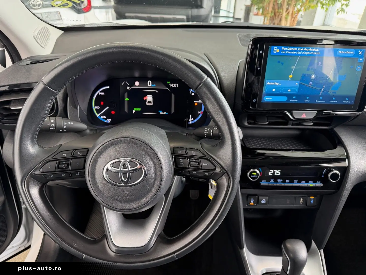 TOYOTA Yaris Cross 1.5l Hybrid 4x4 SHZ PDC v h Kamera