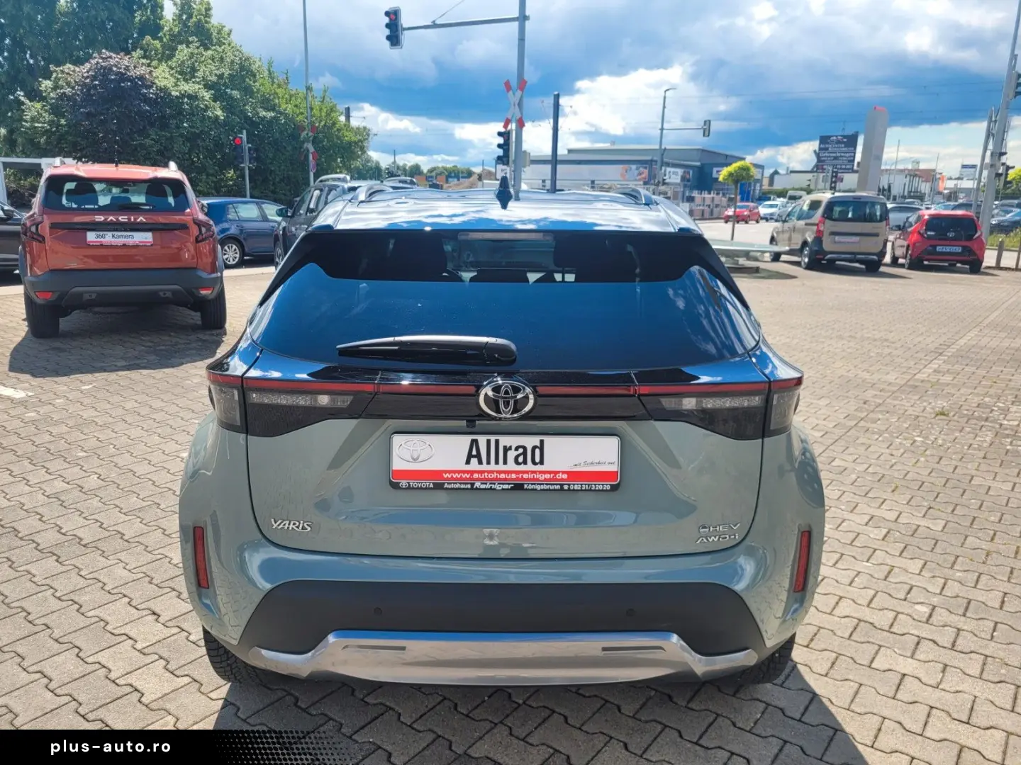 TOYOTA Yaris Cross Hybrid 4x4 Premiere Edt. Vollausst.
