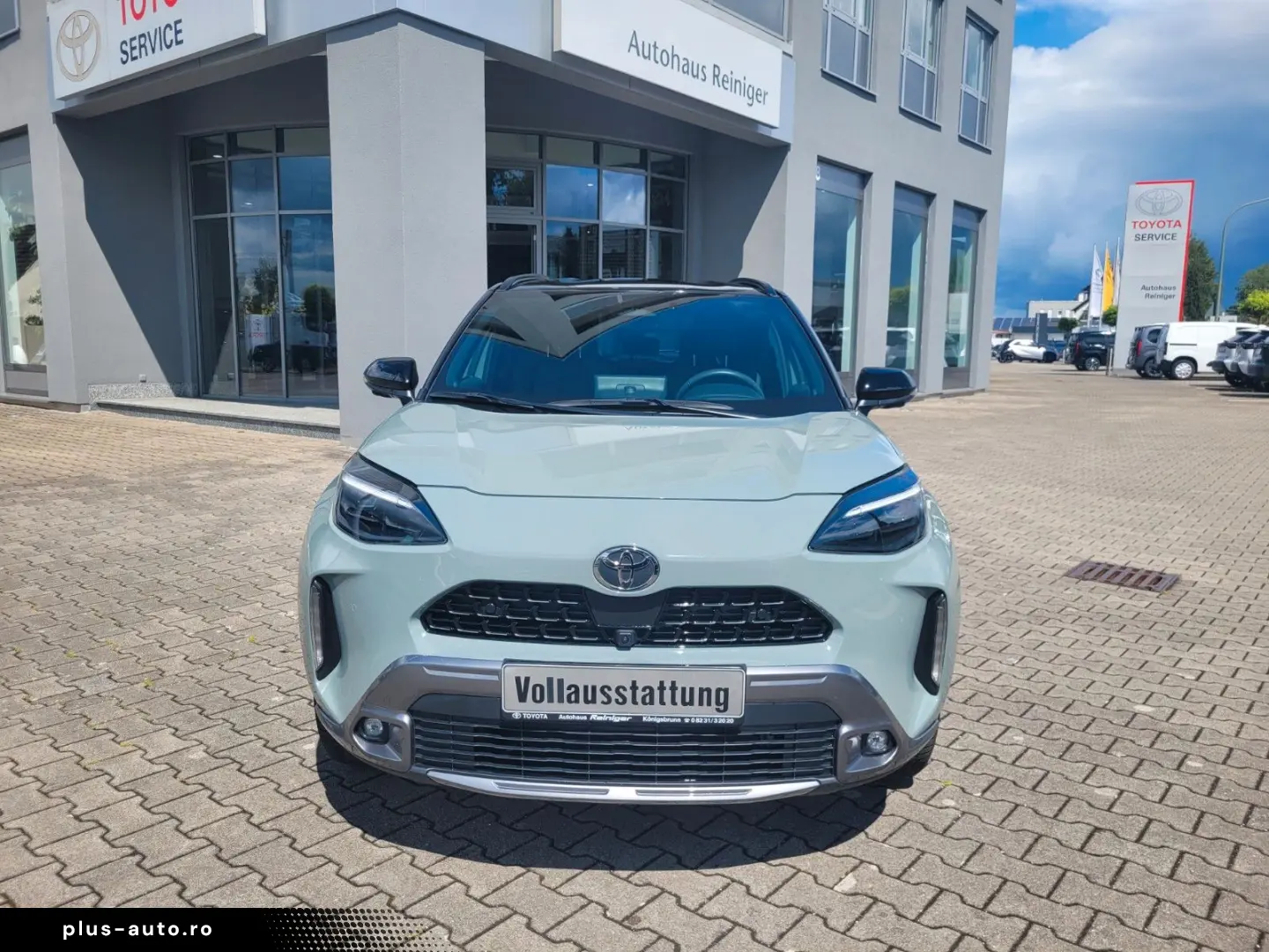 TOYOTA Yaris Cross Hybrid 4x4 Premiere Edt. Vollausst.