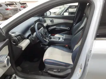 BYD ATTO 3 Design 82 5 kWh  MEM 360  ACC PARK VIRT