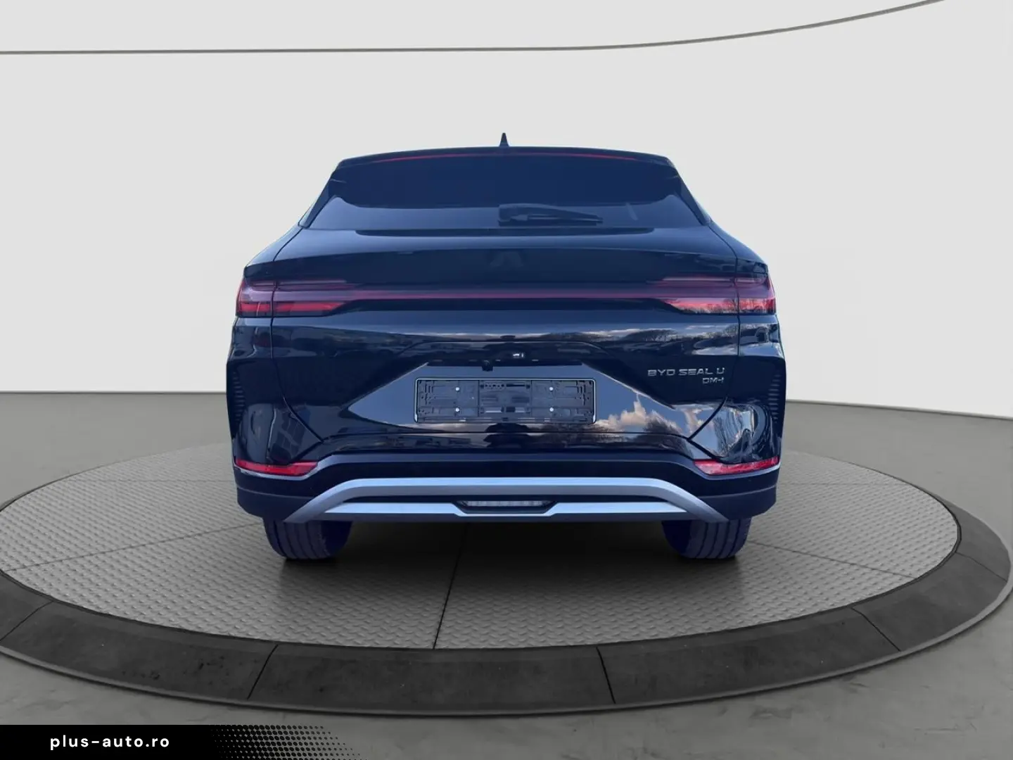 BYD Seal U DM-i Boost PHEV HUD PANO LEDER