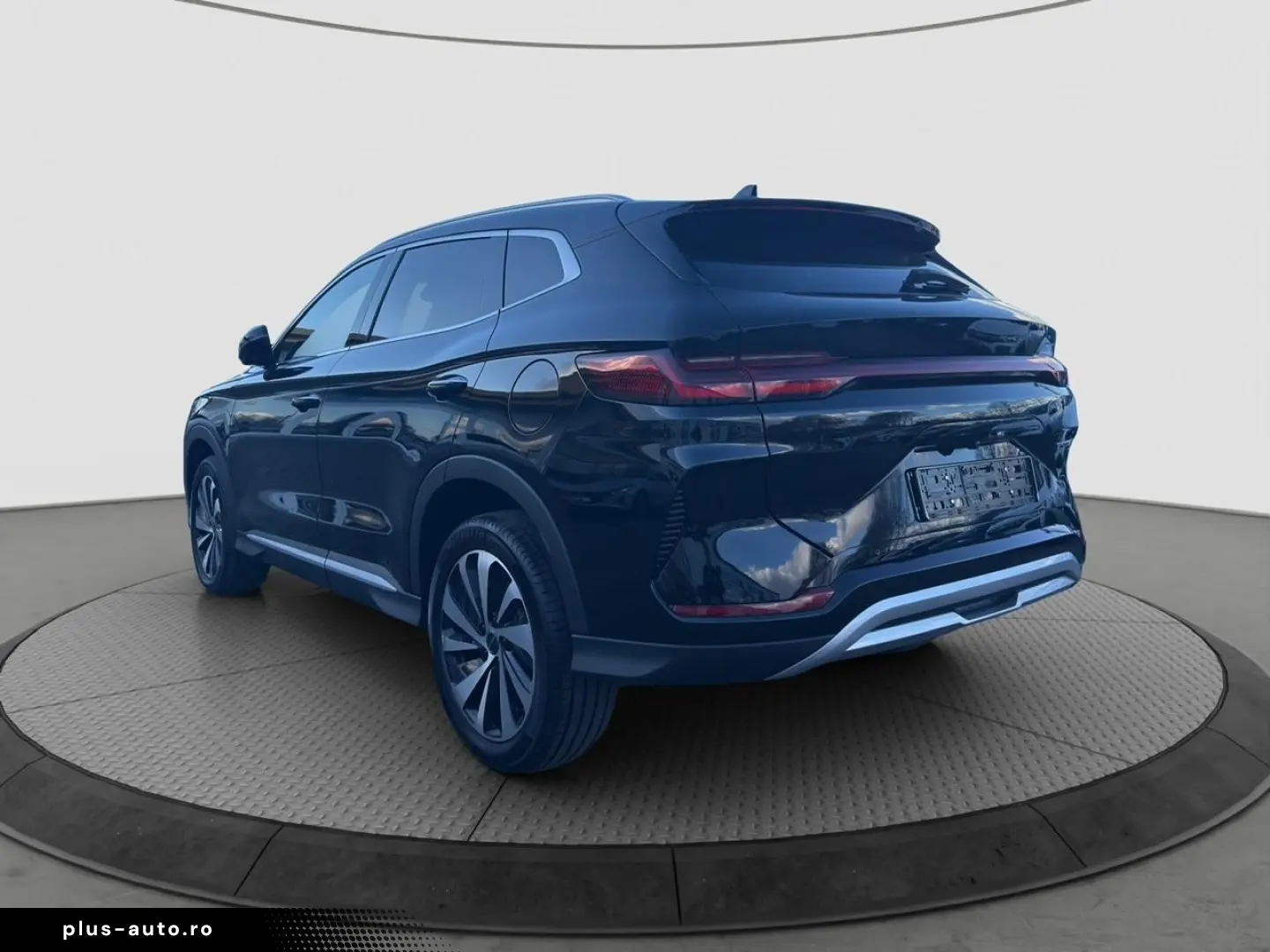 BYD Seal U DM-i Boost PHEV HUD PANO LEDER