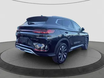 BYD Seal U DM-i Boost PHEV HUD PANO LEDER