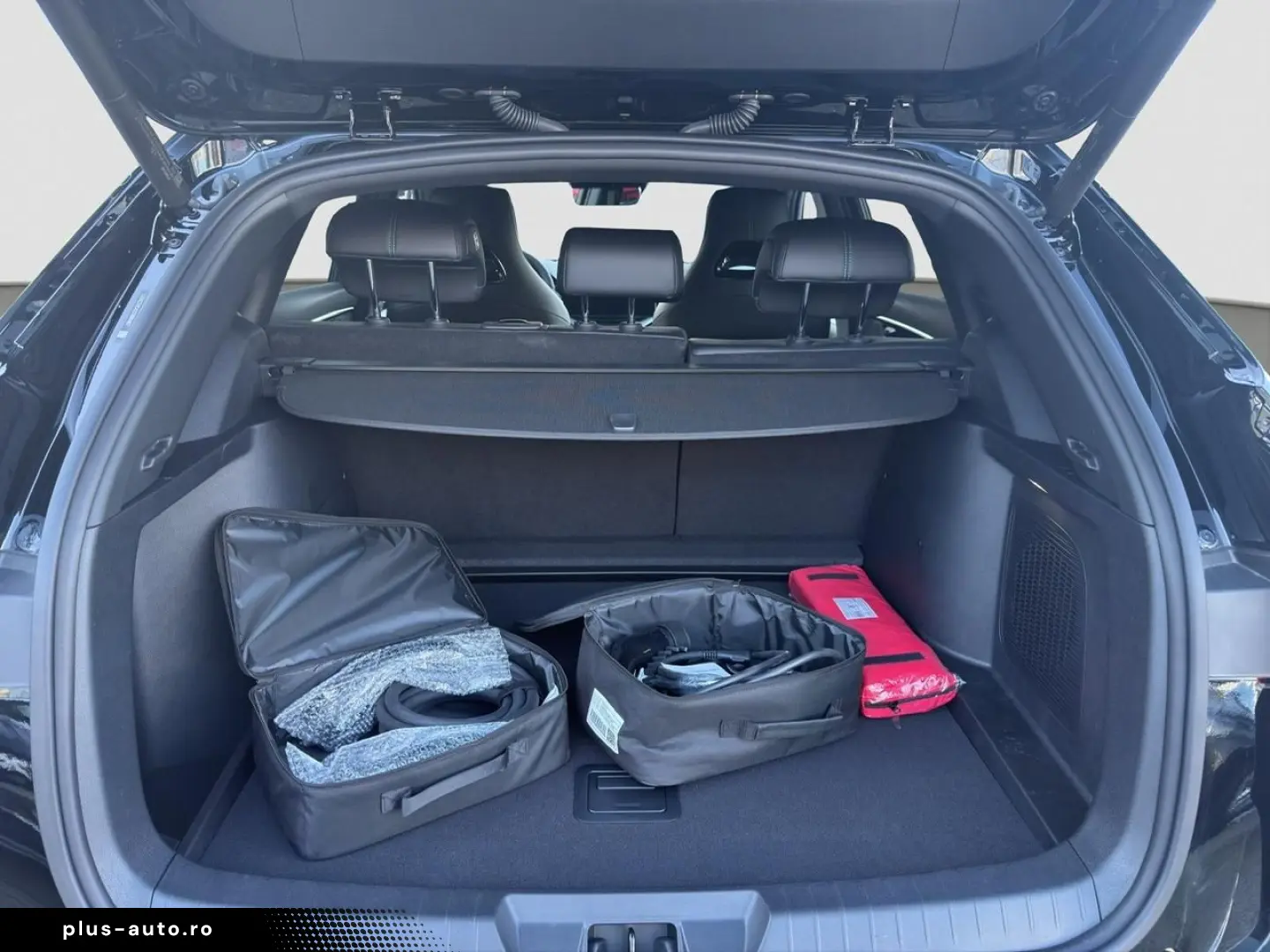 BYD Seal U DM-i Boost PHEV HUD PANO LEDER