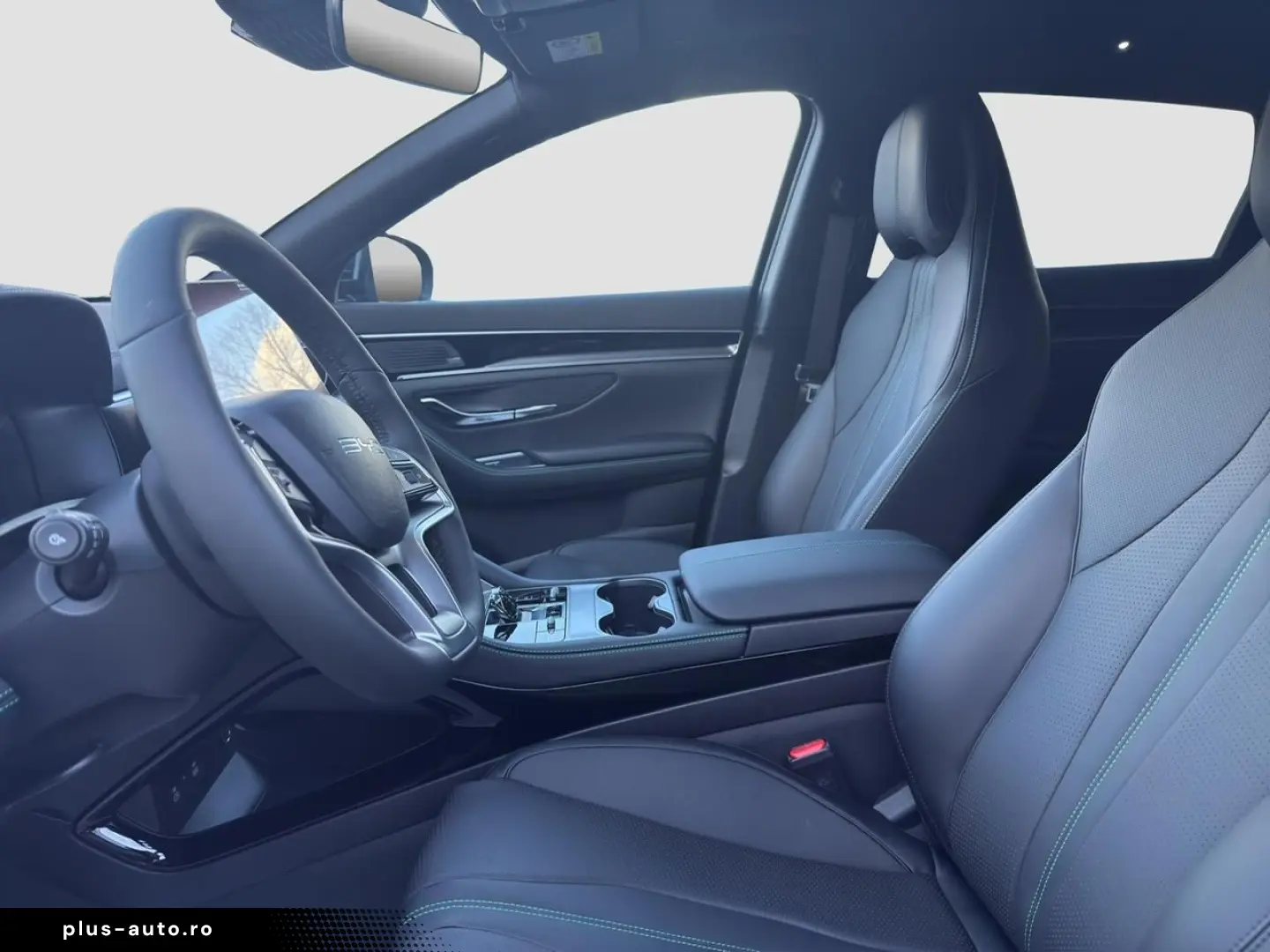 BYD Seal U DM-i Boost PHEV HUD PANO LEDER