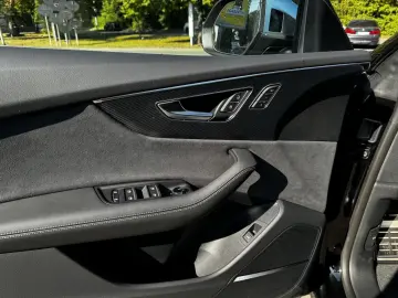 Audi SQ8 4.0 TFSI UVP155.000E Carbon Pano HDMatrix BO