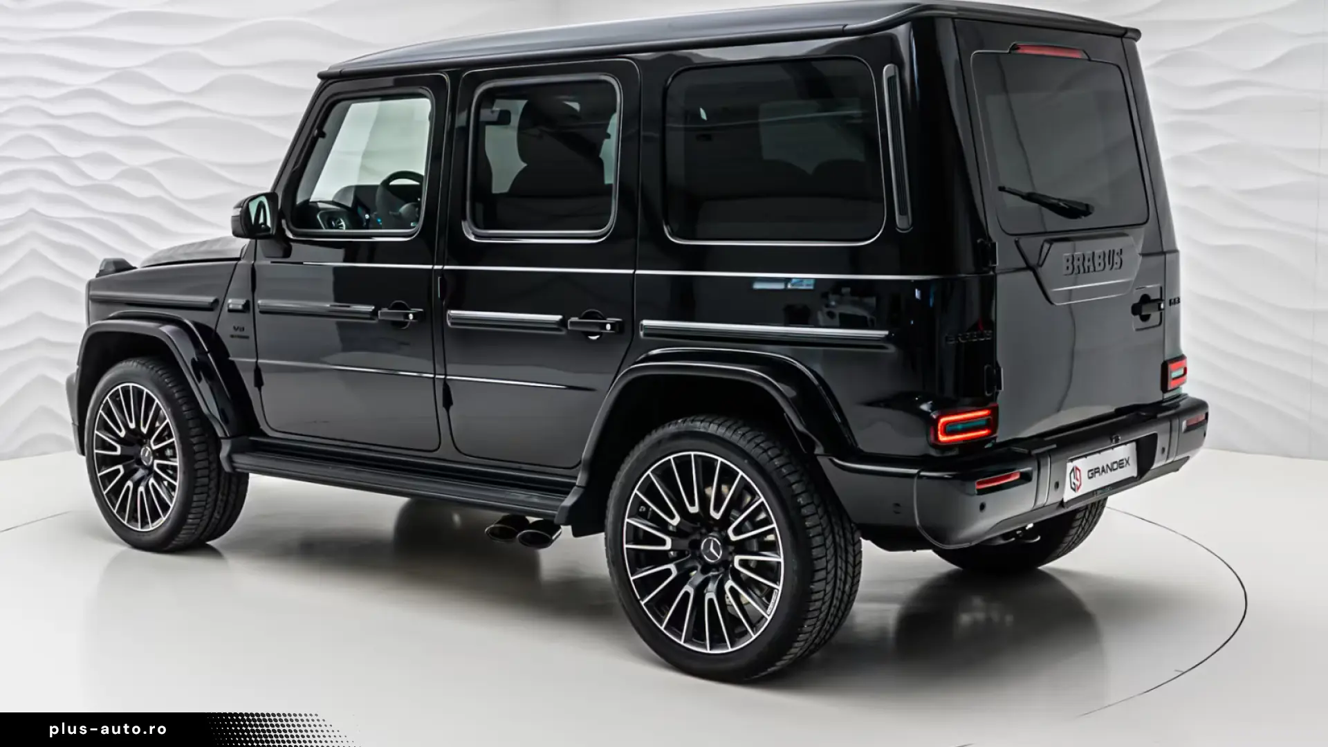 Mercedes-Benz G 63 AMG BRABUS 700 ACTIVE RIDE CONTROL