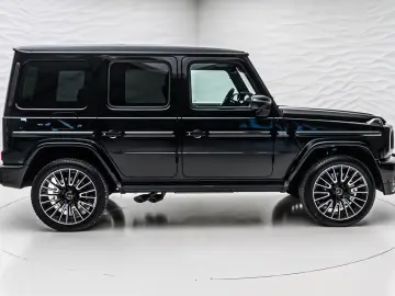 Mercedes-Benz G 63 AMG BRABUS 700 ACTIVE RIDE CONTROL