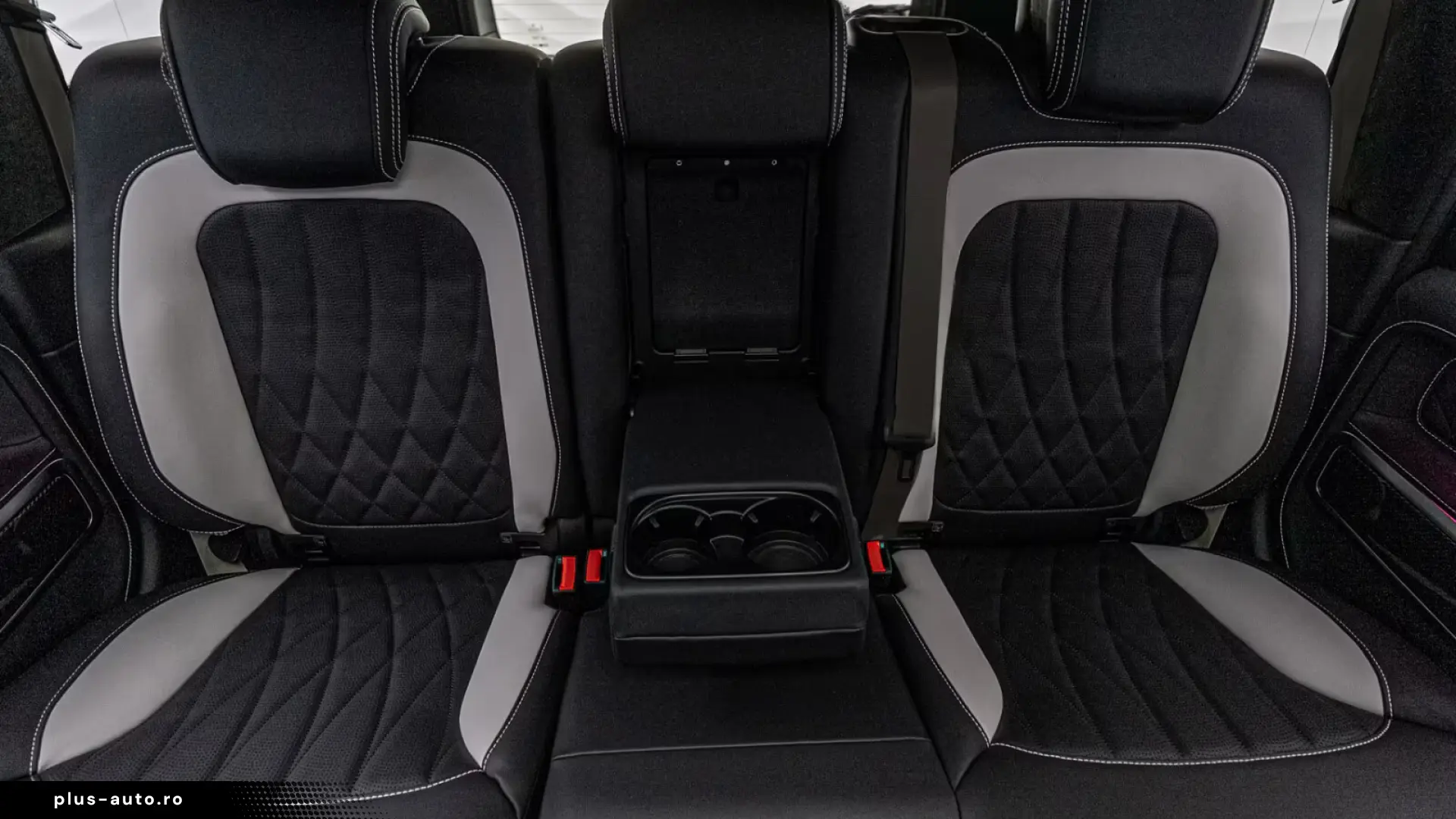 Mercedes-Benz G 63 AMG BRABUS 700 ACTIVE RIDE CONTROL
