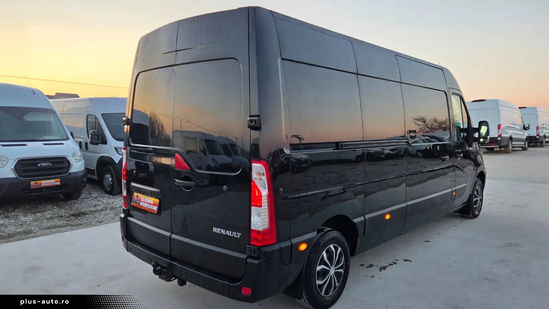 RENAULT MASTER L3H2 BLACK EDITION