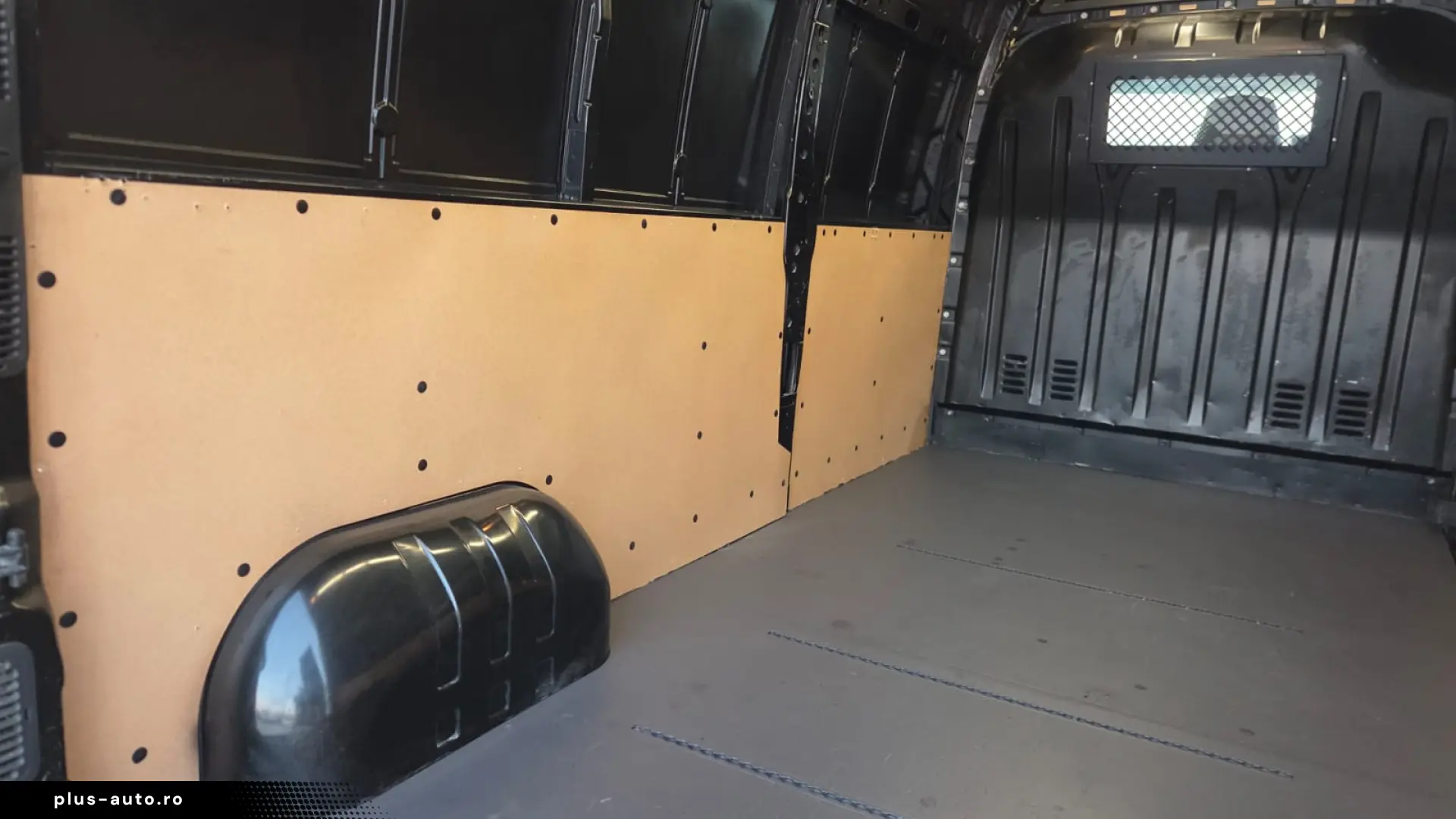 RENAULT MASTER L3H2 BLACK EDITION