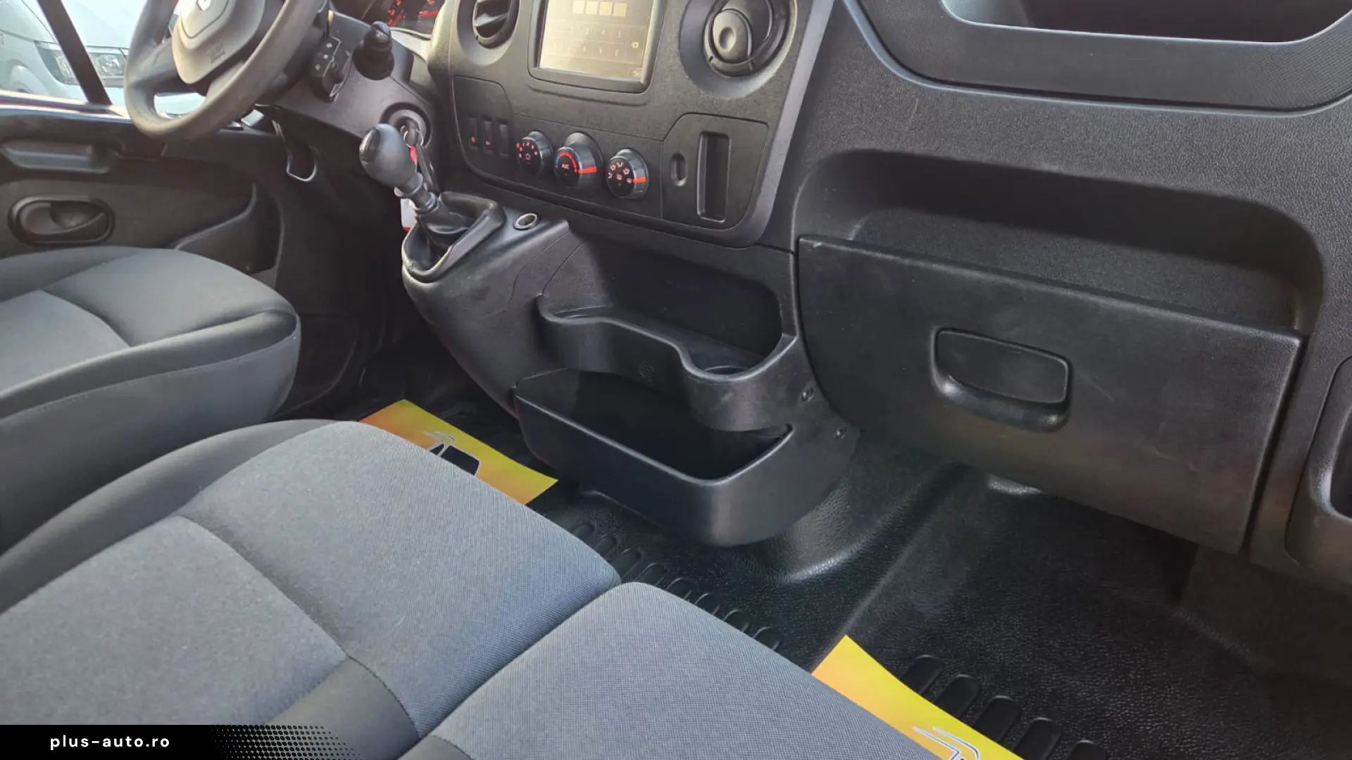 RENAULT MASTER L3H2 BLACK EDITION