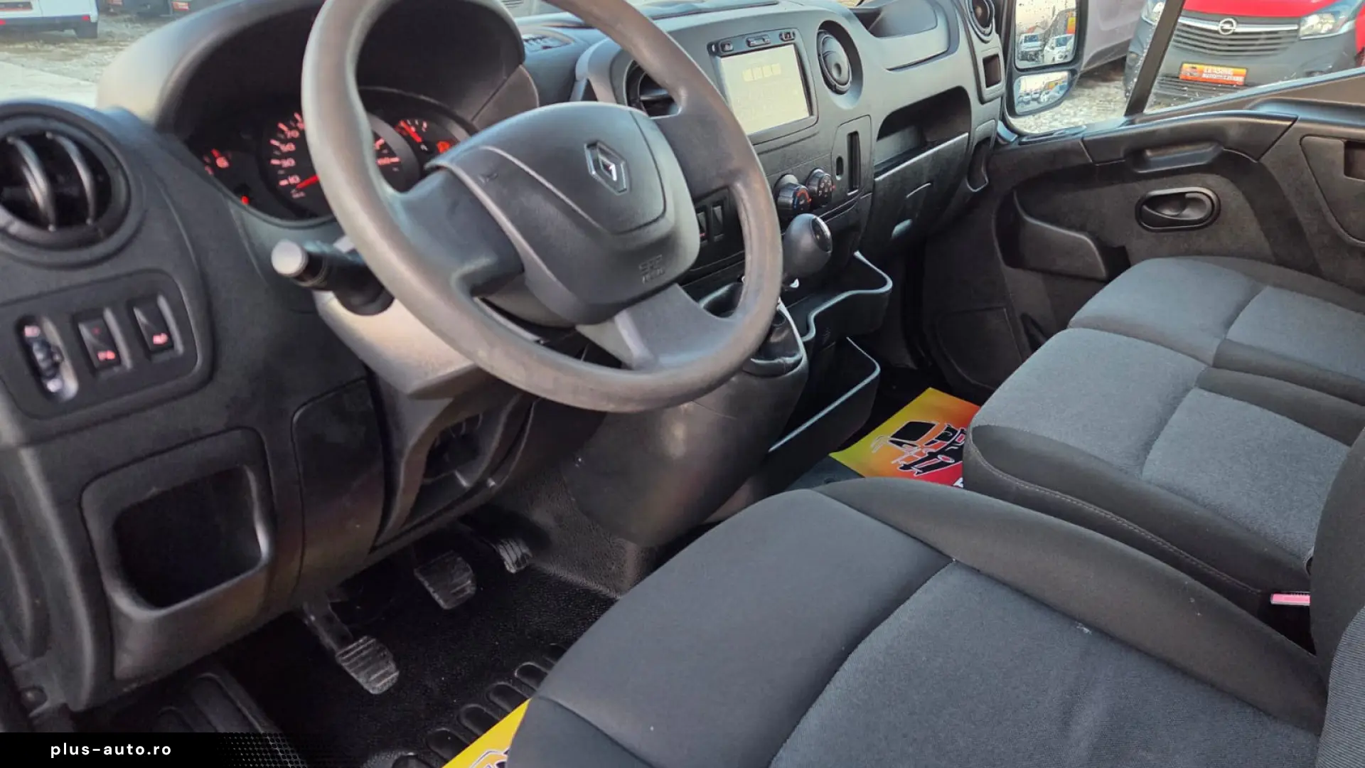 RENAULT MASTER L3H2 BLACK EDITION