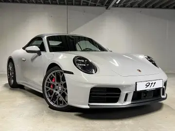 Porsche 992 (911) Carrera 4S Cabrio  HD-Matrix LED