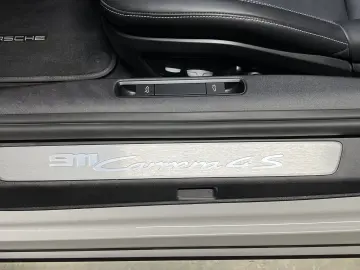 Porsche 992 (911) Carrera 4S Cabrio  HD-Matrix LED
