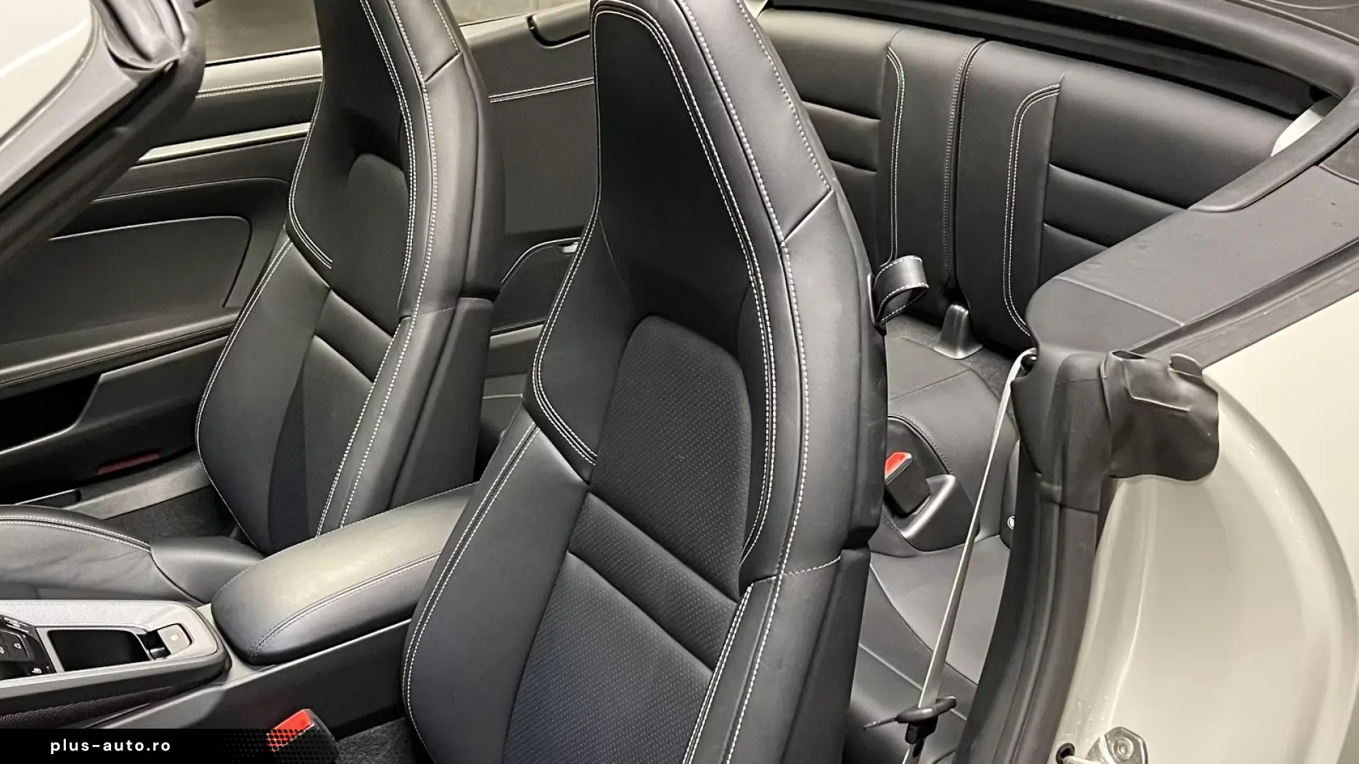 Porsche 992 (911) Carrera 4S Cabrio  HD-Matrix LED