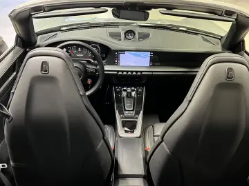 Porsche 992 (911) Carrera 4S Cabrio  HD-Matrix LED