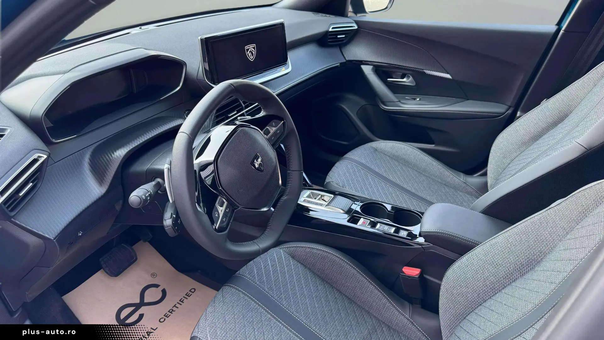 NOUL PEUGEOT 2008 SUV ALLURE 1.2 HYBRID 145 CP