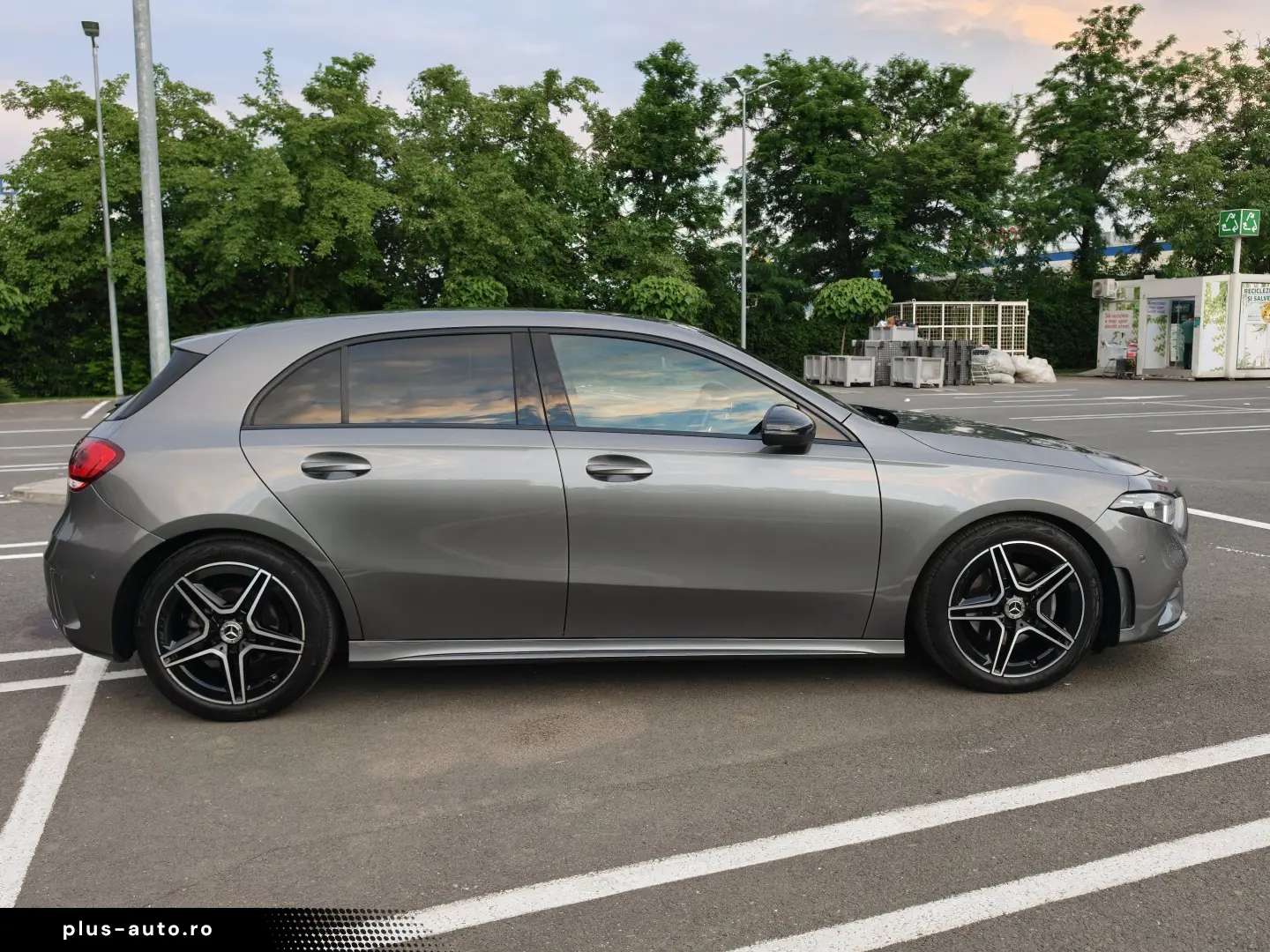 Mercedes-Benz A 180