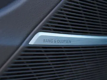 AUDI RSQ8 RS Q8 4.0 TFSI quattro Kera B&O Dyn-Pa Pano