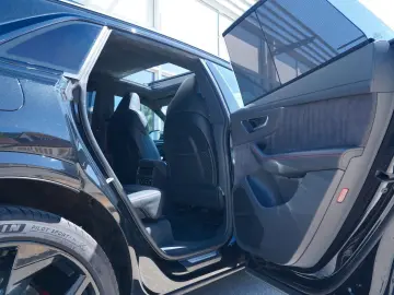 AUDI RSQ8 RS Q8 4.0 TFSI quattro Kera B&O Dyn-Pa Pano