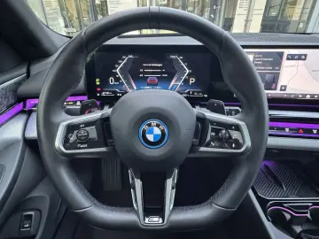 BMW 550e xDrive M Sport Pro AHK PANO Autobahnas. B&W