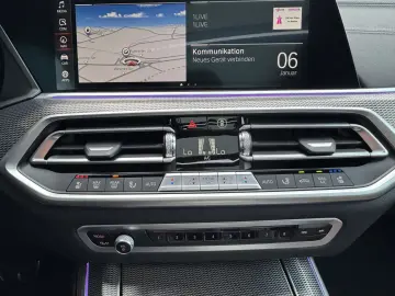 BMW X5 M50i PANO-Sky h&k DA-Pro LASER 360 INDIVIDUAL