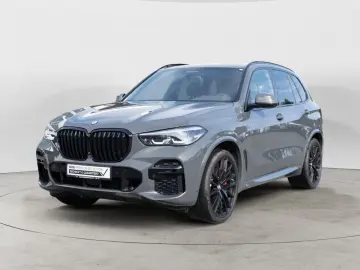 BMW X5 xDrive 40d M-Sport PANO AHK 360  LED ACC B&W