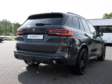BMW X5 xDrive 40d M-Sport PANO AHK 360  LED ACC B&W
