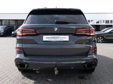BMW X5 xDrive 40d M-Sport PANO AHK 360  LED ACC B&W
