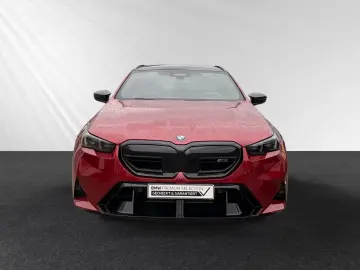 BMW M5 Touring   Bowers&Wi