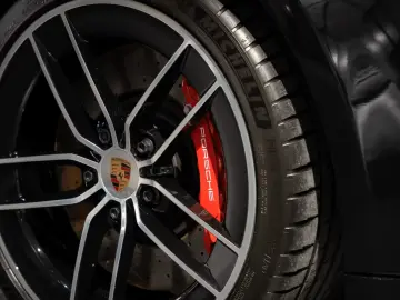 Porsche 992 911 Carrera S Cabriolet Liftsystem