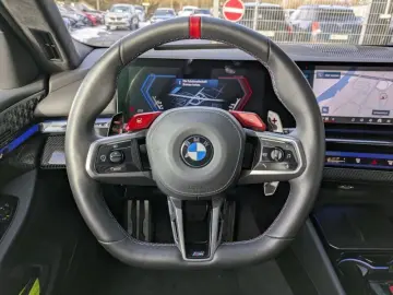 BMW M5 Touring Sitzbelüftung. AHK. Park.Ass.Plus