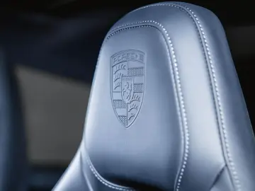 PORSCHE Panamera 4S E-Hybrid Panoramadach Sport Design