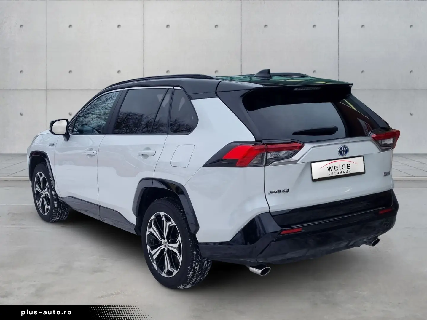 TOYOTA RAV 4 Plug-In 2.5 Hybrid 4x4 Style  HUD NAV Lede