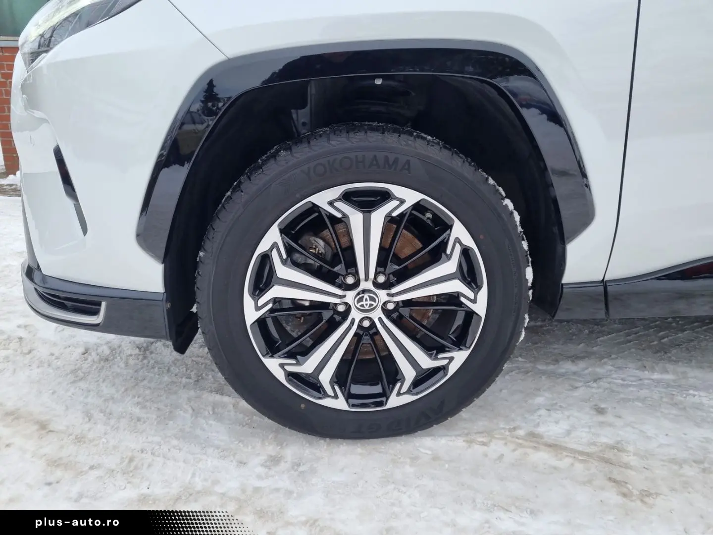 TOYOTA RAV 4 Plug-In 2.5 Hybrid 4x4 Style  HUD NAV Lede