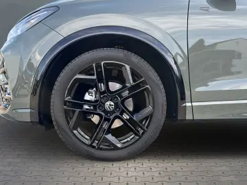 VW Tiguan R-Line 1.5 eTSI DSG Sportpaket StandHZG A