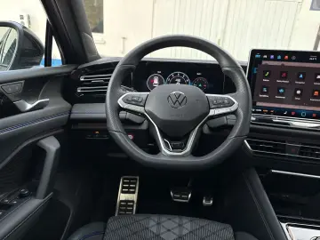 VW Tiguan R-Line 1.5 eTSI DSG Sportpaket StandHZG A