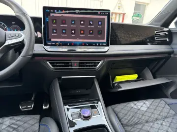 VW Tiguan R-Line 1.5 eTSI DSG Sportpaket StandHZG A