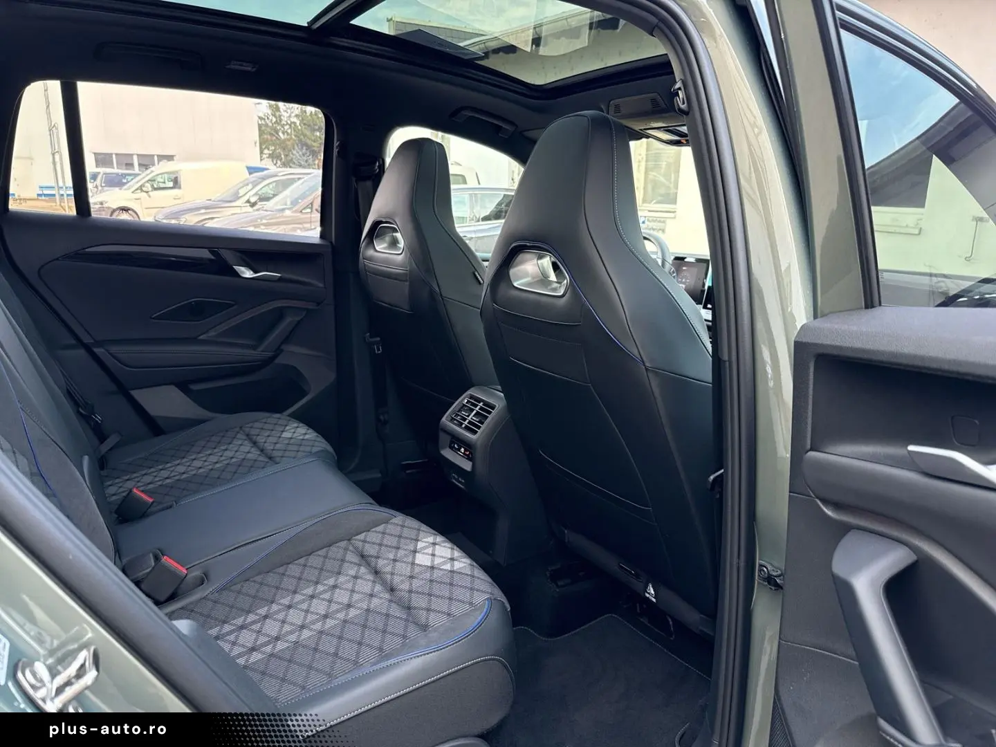 VW Tiguan R-Line 1.5 eTSI DSG Sportpaket StandHZG A