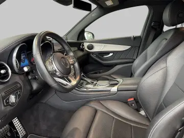 MERCEDES-BENZ GLC 200 Coupe 4M AMG RFK NAV el.Heck LED
