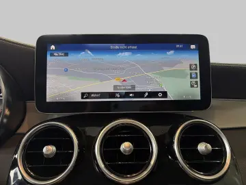MERCEDES-BENZ GLC 200 Coupe 4M AMG RFK NAV el.Heck LED